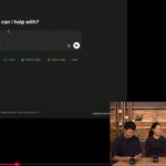 Interfaz de ChatGPT con la opción 'Deep Research' resaltada en azul en la barra de búsqueda. En la parte inferior derecha, cuatro personas están sentadas en una mesa con tazas de café y una laptop, presentando la nueva función de investigación profunda de ChatGPT